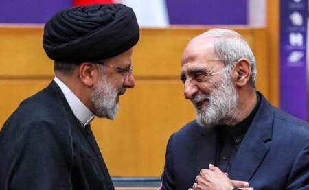 کیهان : آسید ابراهیم! وقتی دولت را با خزانه خالی تحویل گرفتی و نگذاشتی آب توی دل ملت تکان بخورد، شهید بودی