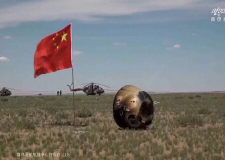 چین نمونه‌های خاک ماه را به زمین بازگرداند