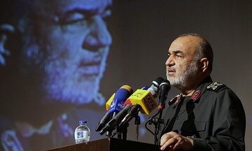۷۲ درصد ایرانیان، دولت رئیسی را تایید می‌کنند