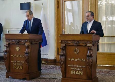 لاوروف: گفت‌و‌گو‌های خوبی درباره مسائل منطقه داشتیم