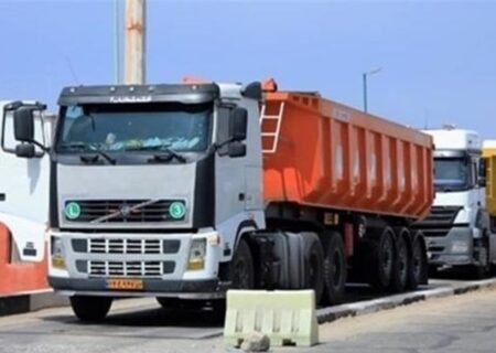 بازداشت اخلالگران تردد کامیون‌ها در فارس