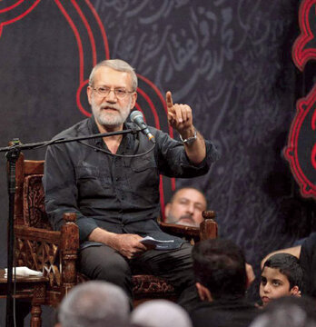این همان علی لاریجانی است که بعد از دشمنی پایداریچیها با او صلاحیتش در شورای نگهبان رد شد