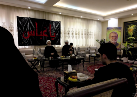 رئیس قوه قضاییه با حضور در بیت شهید علی لاریجانی با اعضای خانواده آن شهید والامقام دیدار کرد